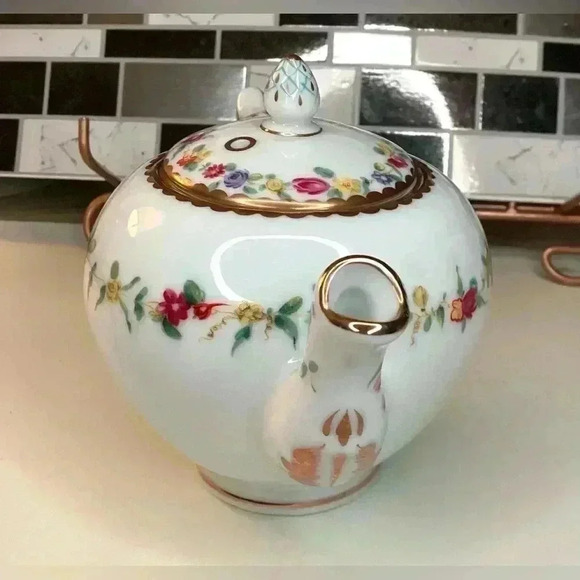 Vintage Chelsea-Derby Miniature Teapot and Cover 1985 (made) Franklin Mint - Picture 5 of 16